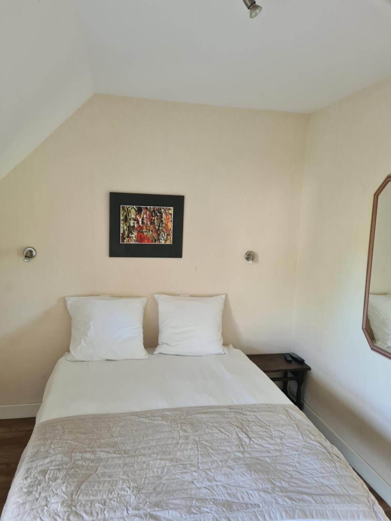 Hotel Saint Julien Aux Bois Екстер'єр фото